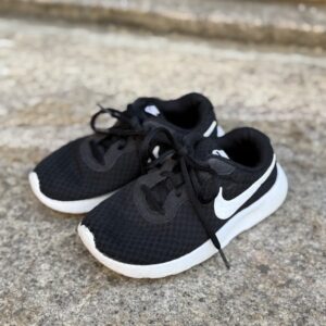 Nike-kengät 29,5