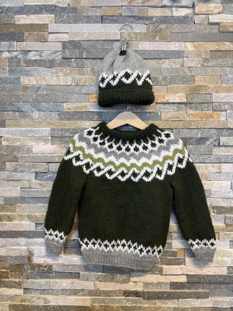 Villapaita ja pipo 92cm